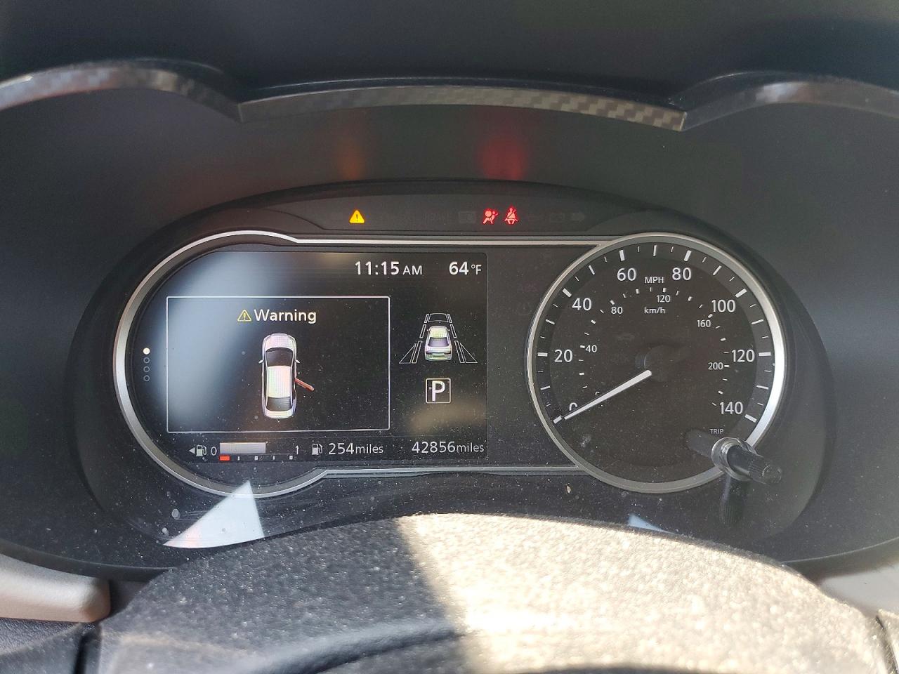 2021 NISSAN VERSA SV photo 17
