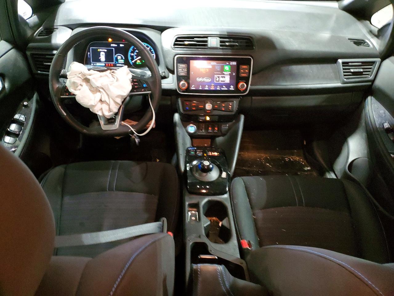 2025 NISSAN LEAF SV PLUS photo 15