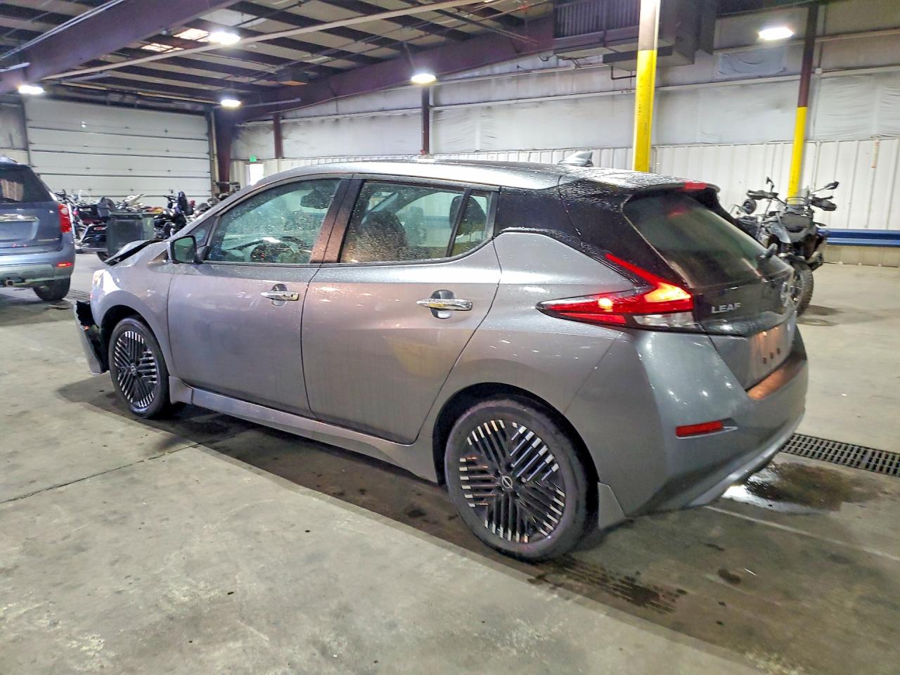 2025 NISSAN LEAF SV PLUS photo 3