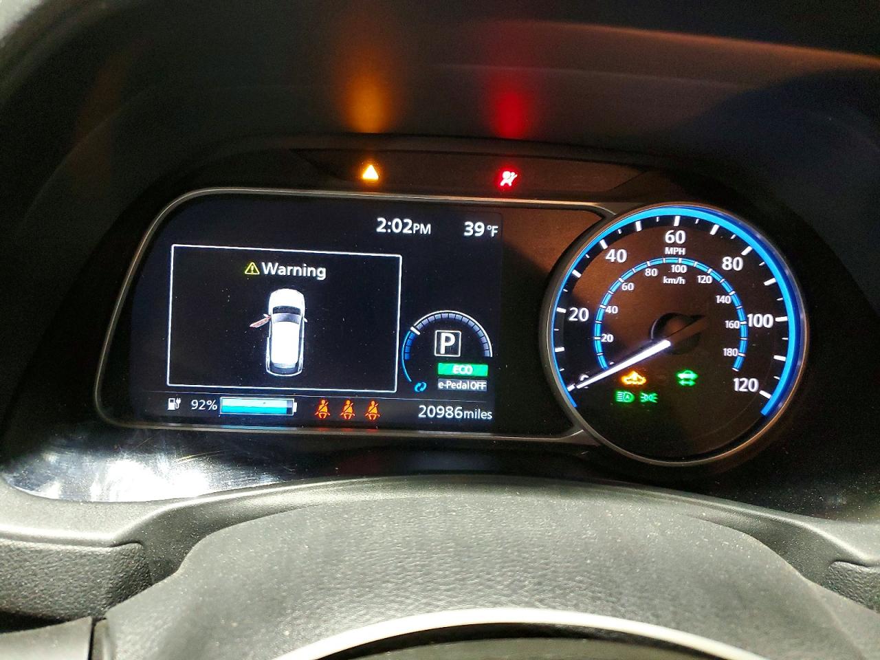 2025 NISSAN LEAF SV PLUS photo 17