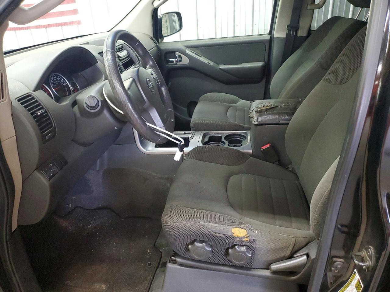 2006 NISSAN PATHFINDER S photo 13