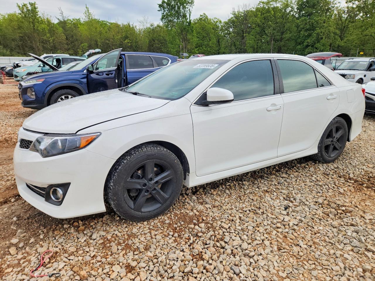 2014 TOYOTA CAMRY