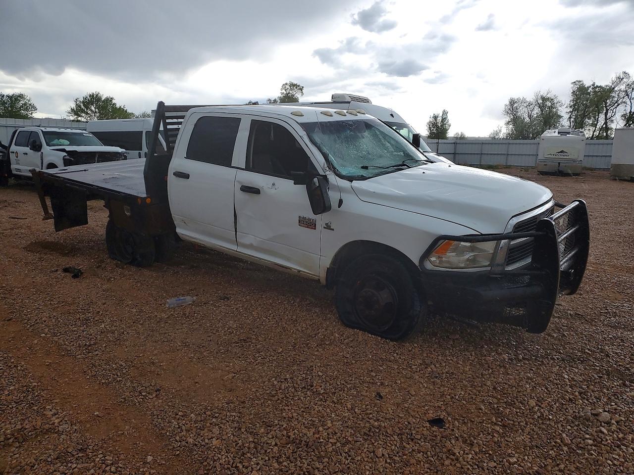 2012 DODGE RAM 3500 ST photo 10