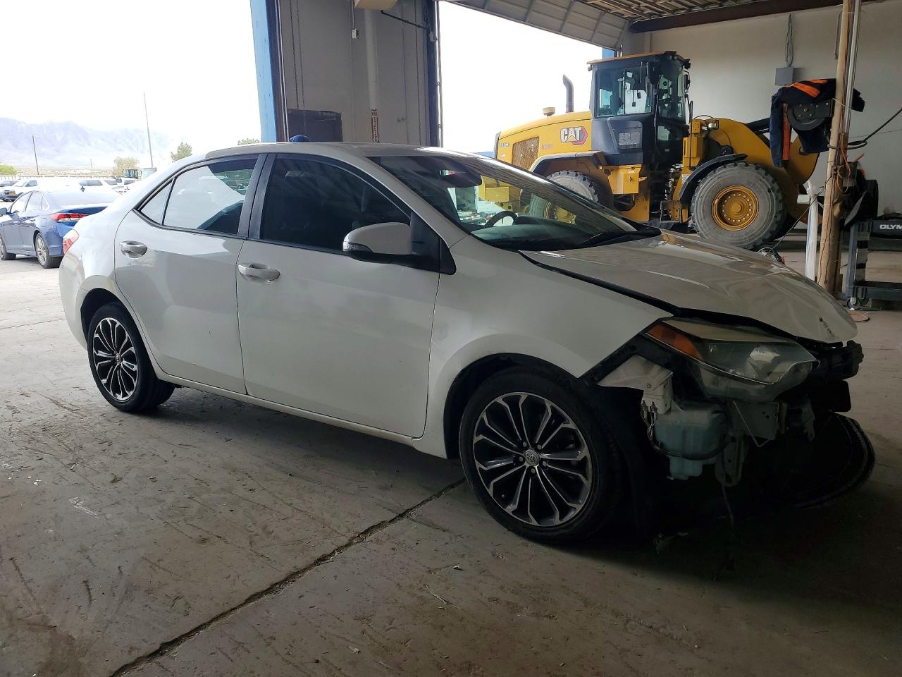 2014 TOYOTA COROLLA S PLUS photo 4