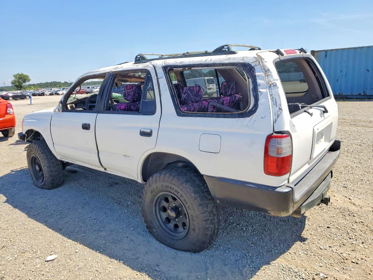 1999 TOYOTA 4RUNNER SR5 photo 4