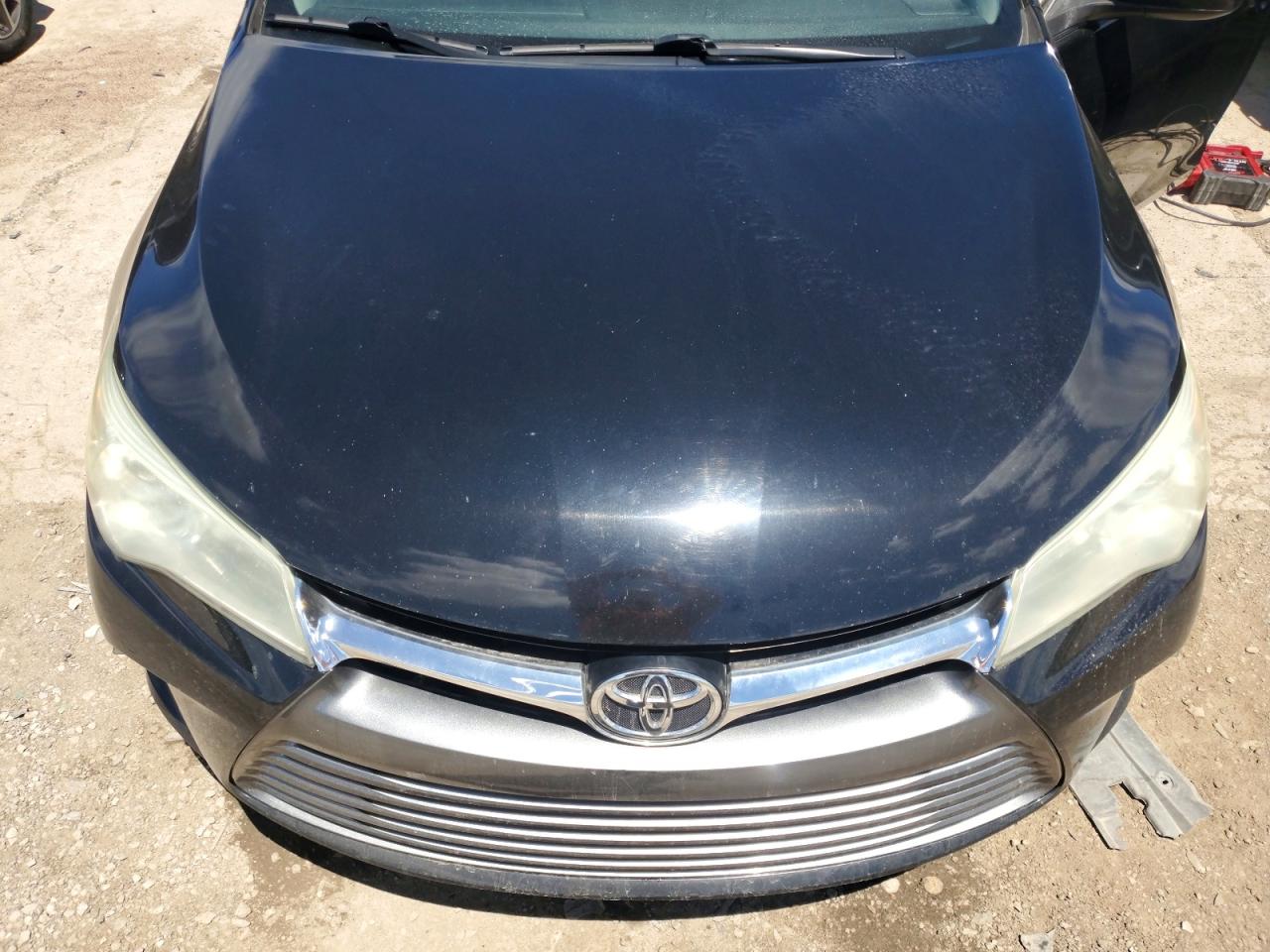 2016 TOYOTA CAMRY LE photo 31