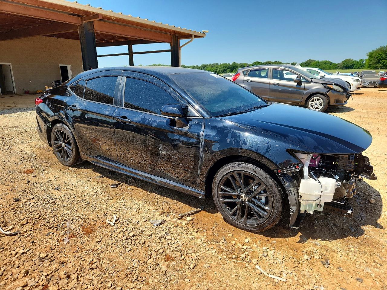 2025 TOYOTA CAMRY SE photo 10
