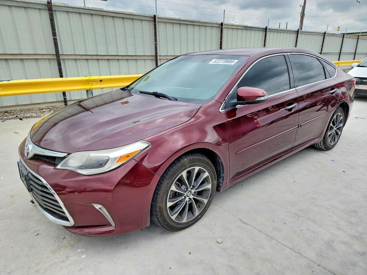 2016 TOYOTA AVALON