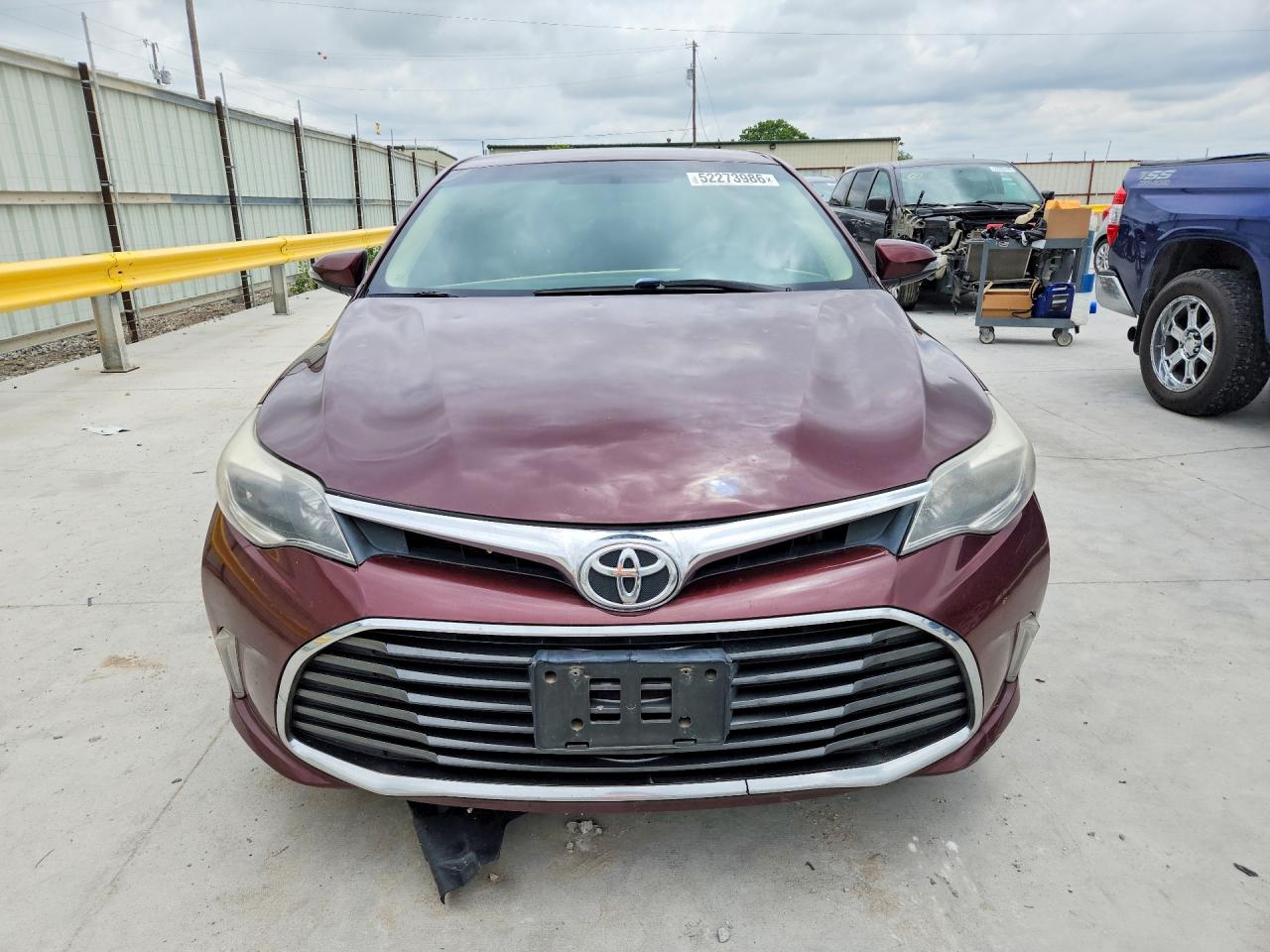 2016 TOYOTA AVALON XLE photo 9