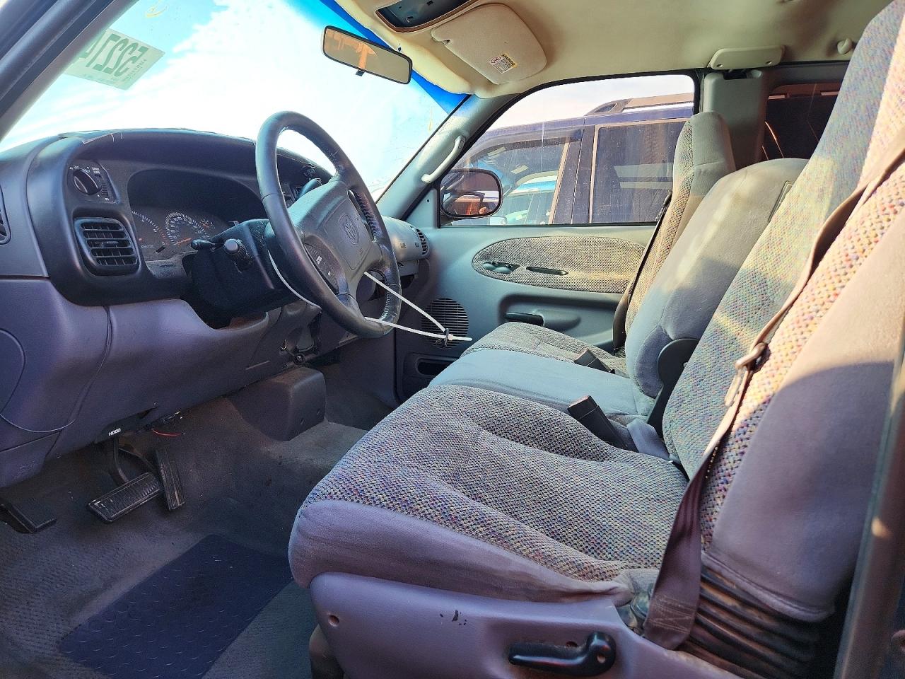 2001 DODGE RAM 1500 photo 7