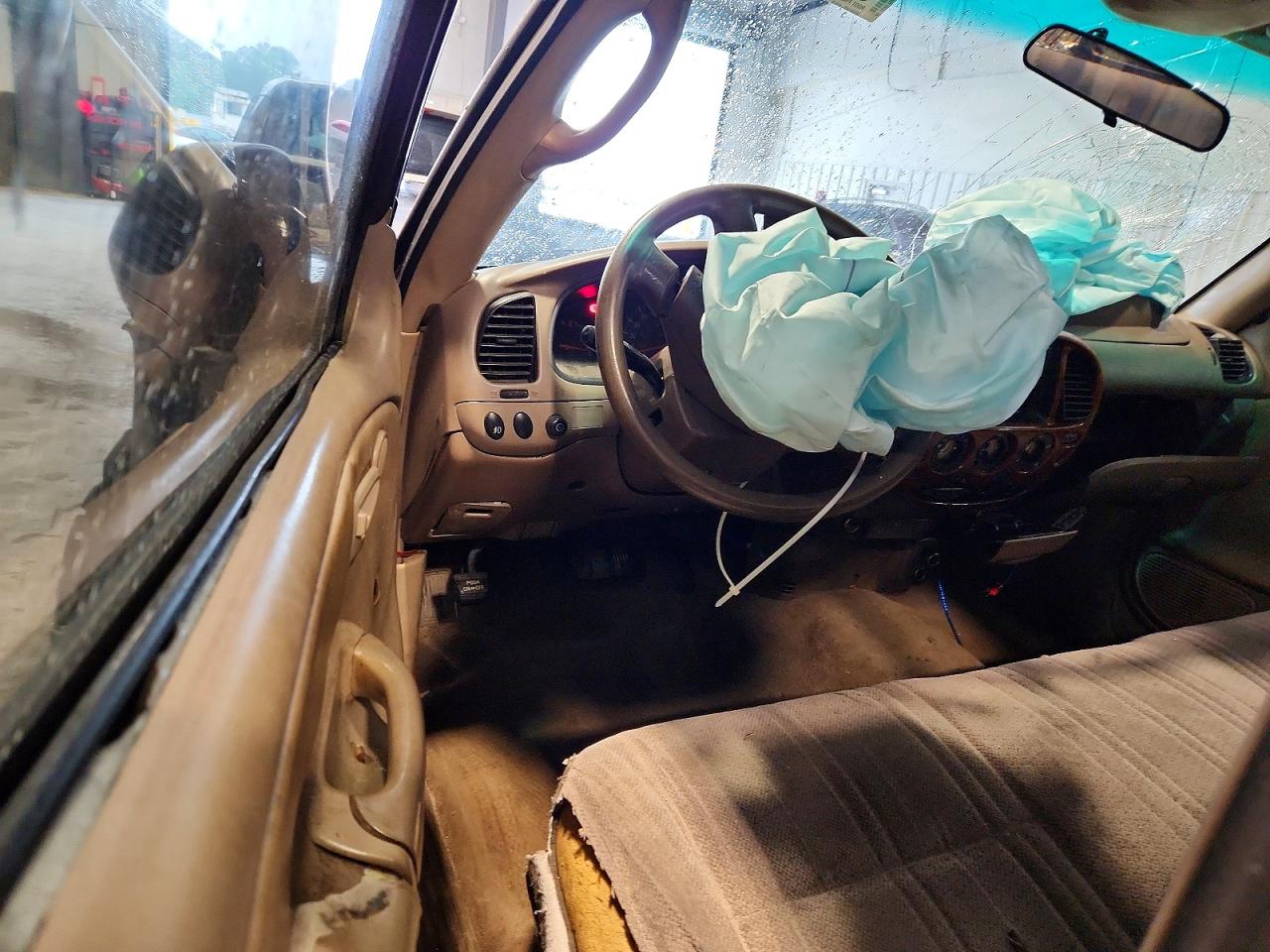 2001 TOYOTA TUNDRA BASE photo 15