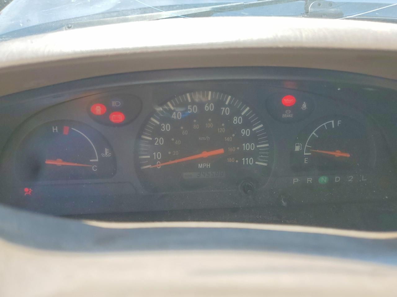 2001 TOYOTA TUNDRA BASE photo 17