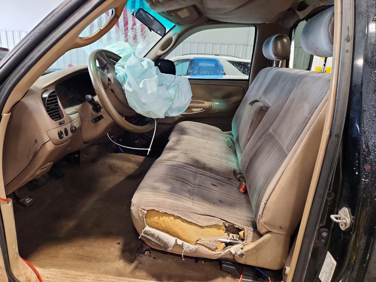2001 TOYOTA TUNDRA BASE photo 13