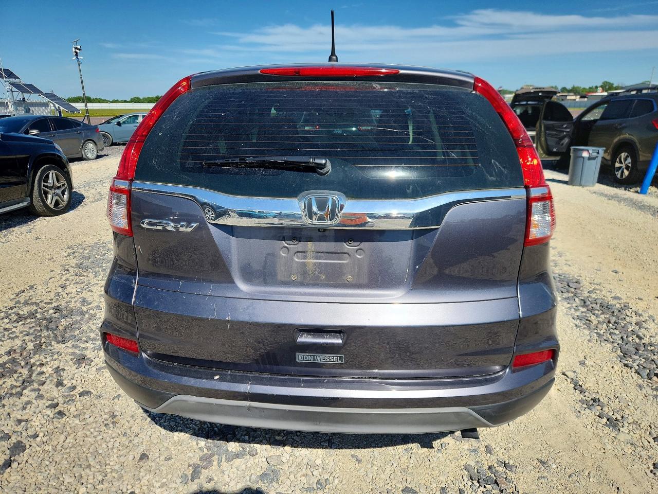 2015 HONDA CR-V LX photo 6
