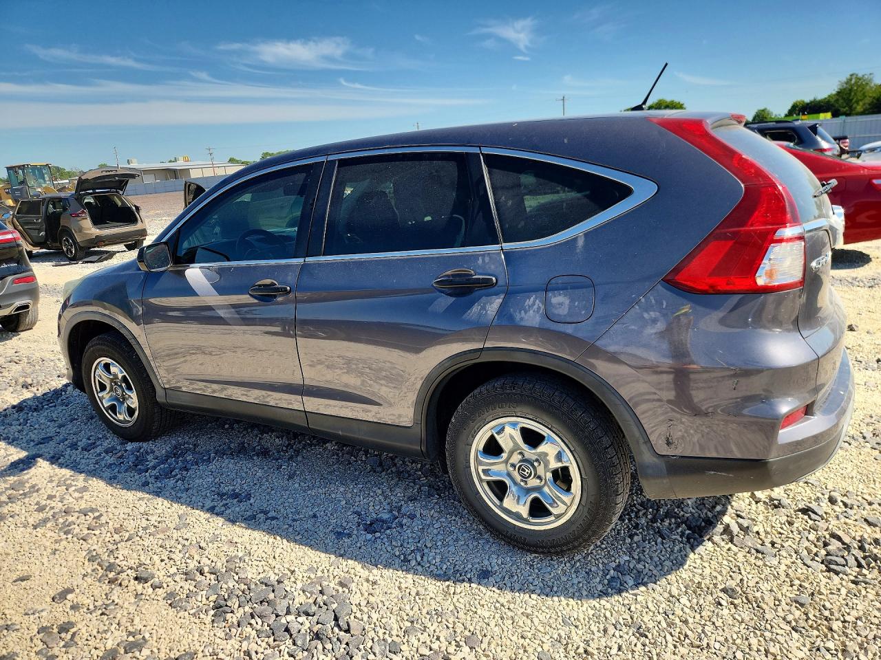 2015 HONDA CR-V LX photo 2