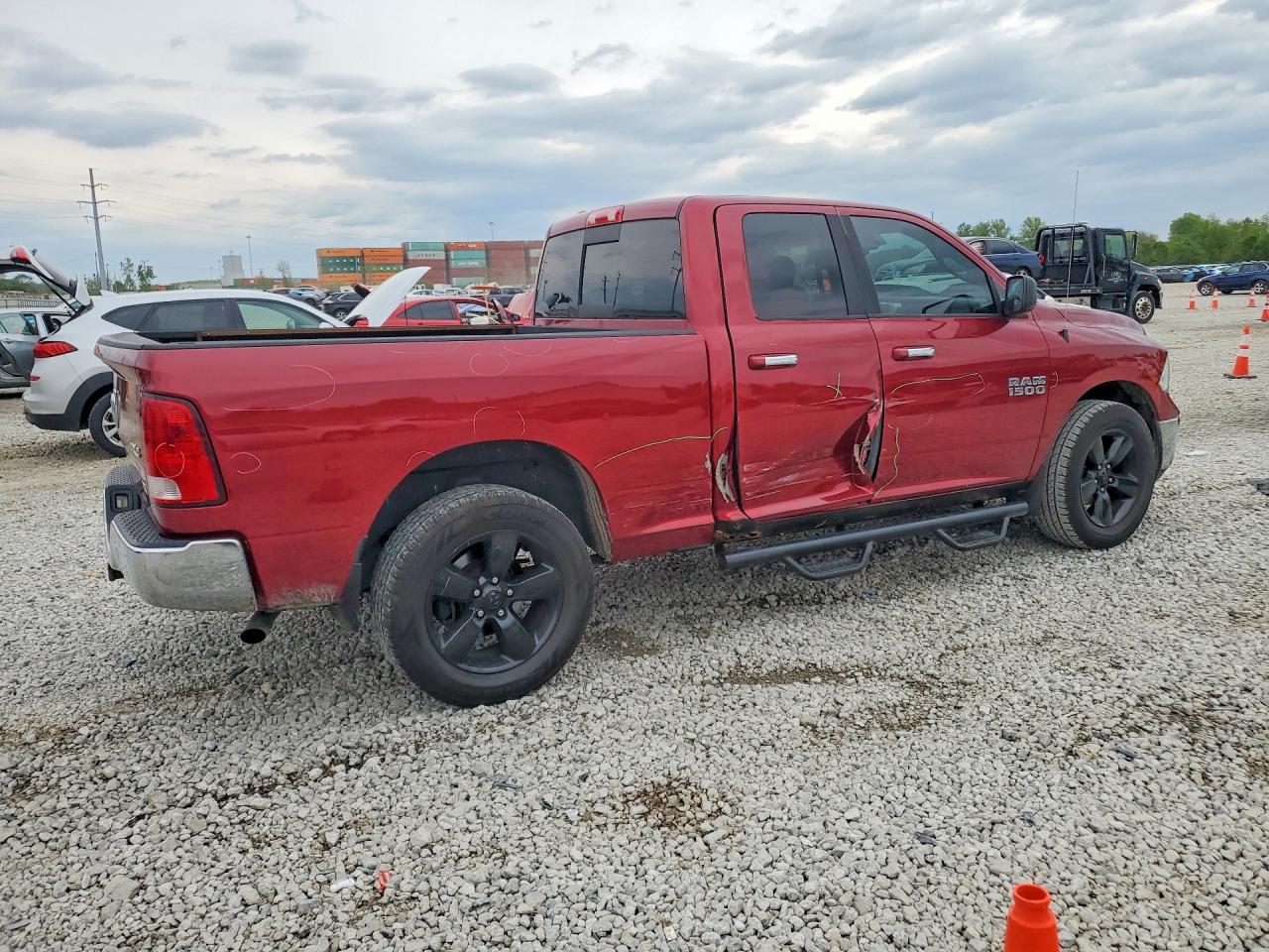 2014 RAM 1500 SLT photo 3