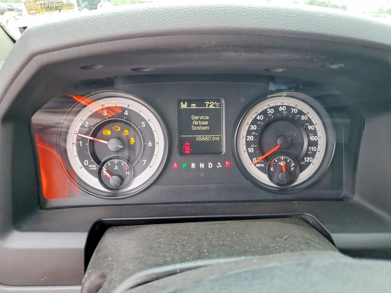 2014 RAM 1500 SLT photo 9