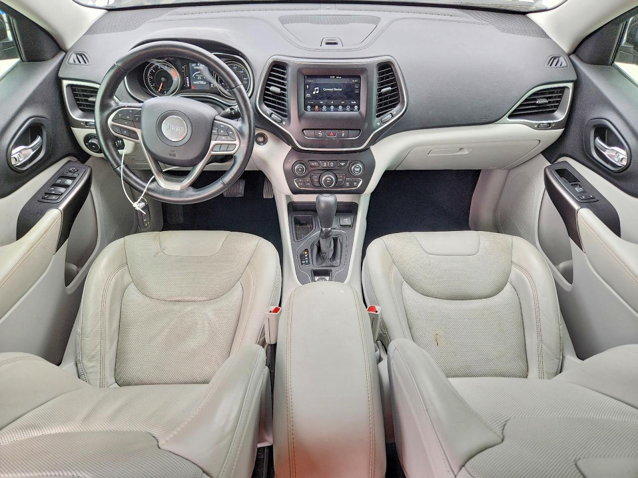 2021 JEEP CHEROKEE LATITUDE LUX photo 15