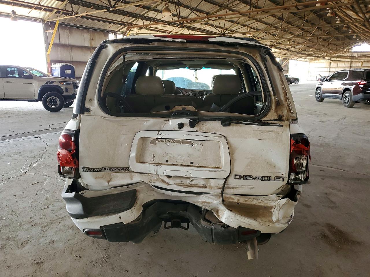 2004 CHEVROLET TRAILBLAZER LS photo 11