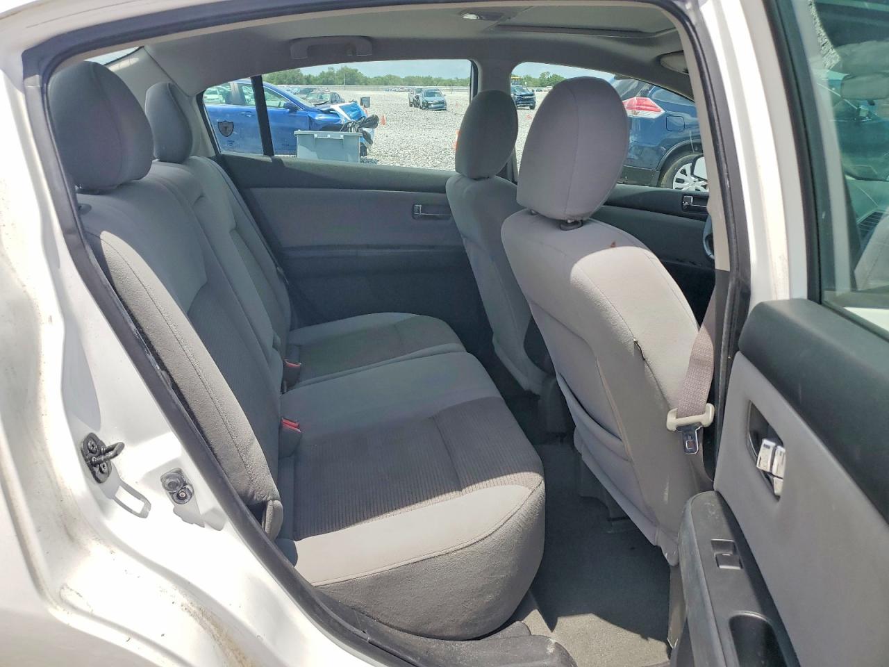 2012 NISSAN SENTRA 2.0 photo 28