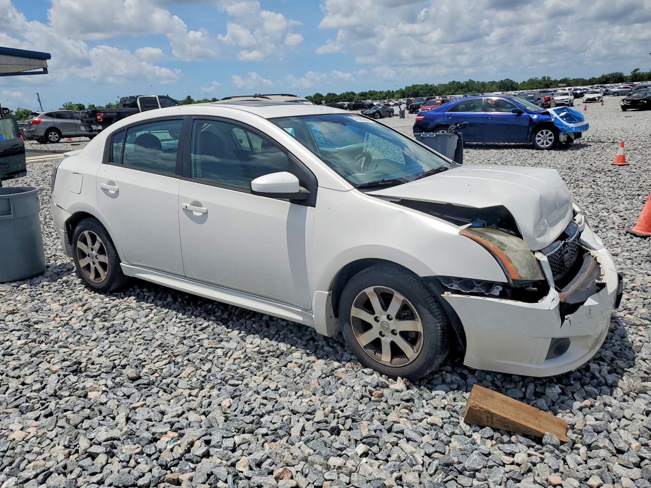 2012 NISSAN SENTRA 2.0 photo 10