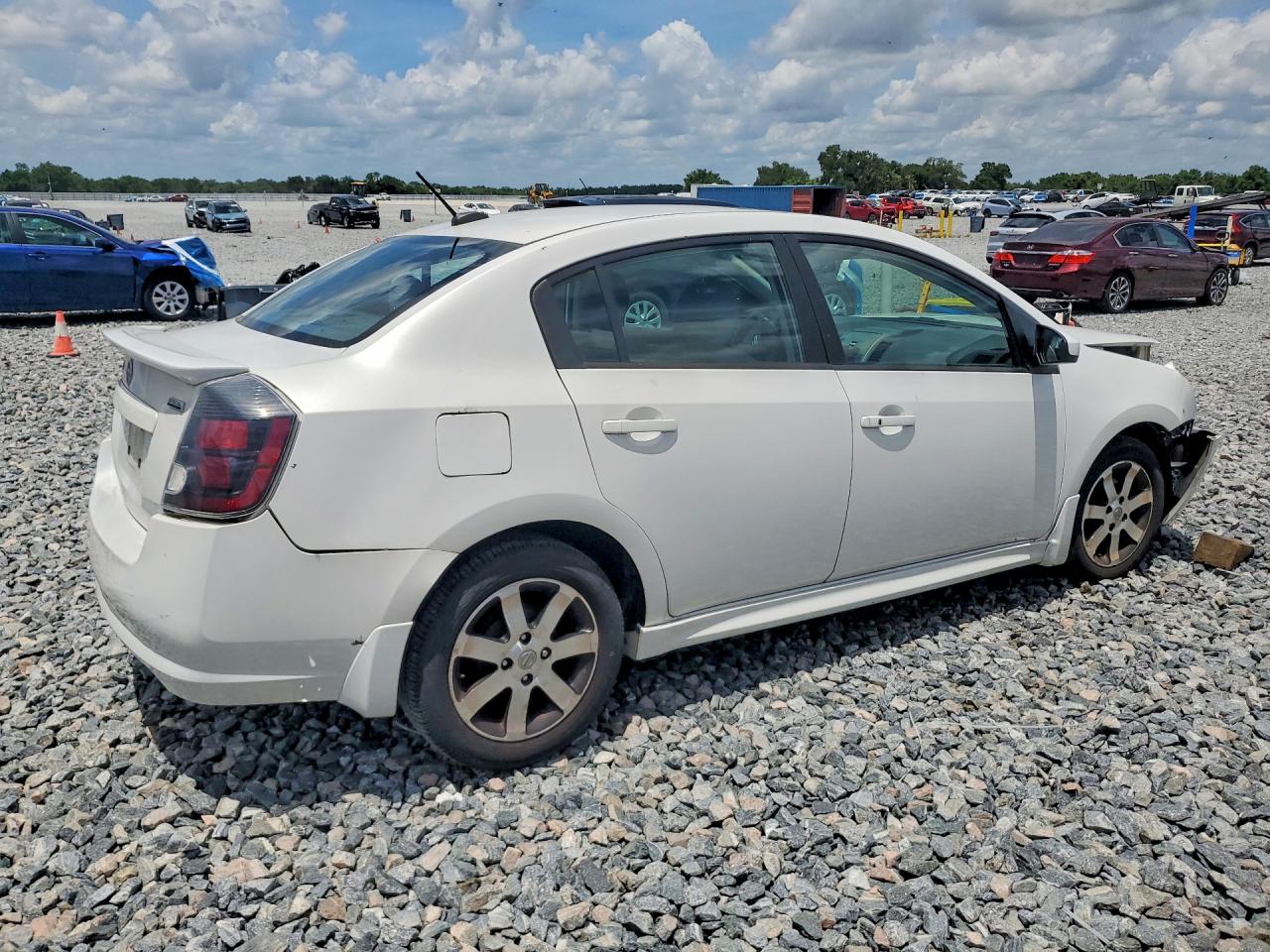 2012 NISSAN SENTRA 2.0 photo 7