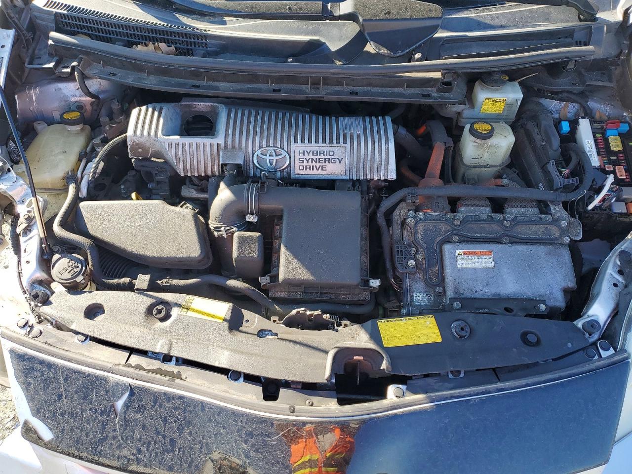2011 TOYOTA PRIUS THREE photo 11