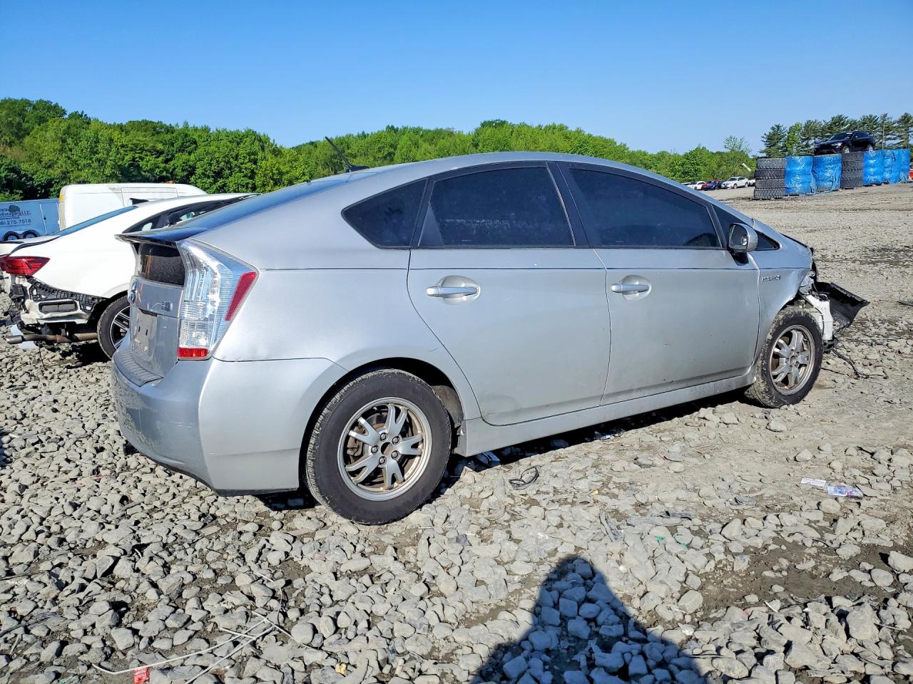 2011 TOYOTA PRIUS THREE photo 3