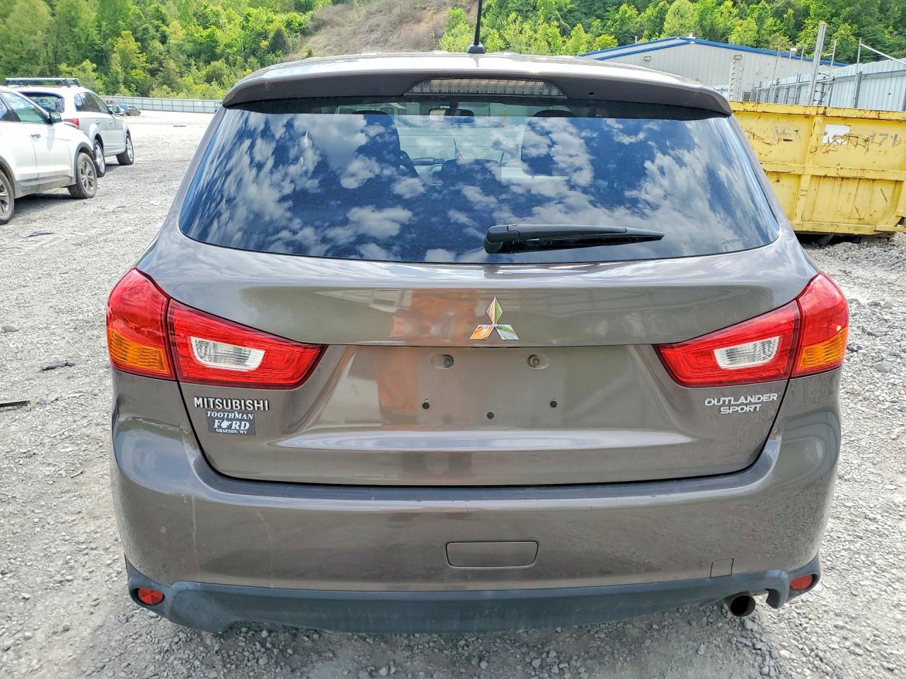 2016 MITSUBISHI OUTLANDER SPORT ES photo 6