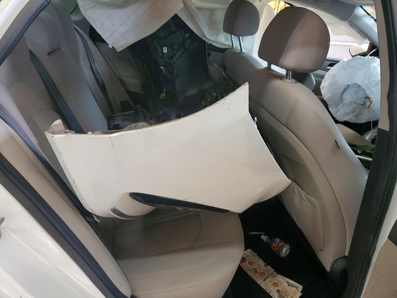 2018 HYUNDAI SONATA SEL photo 19