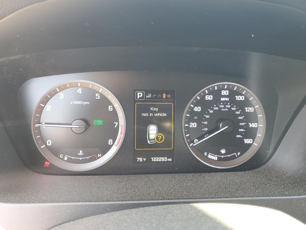 2015 HYUNDAI SONATA SPORT photo 17