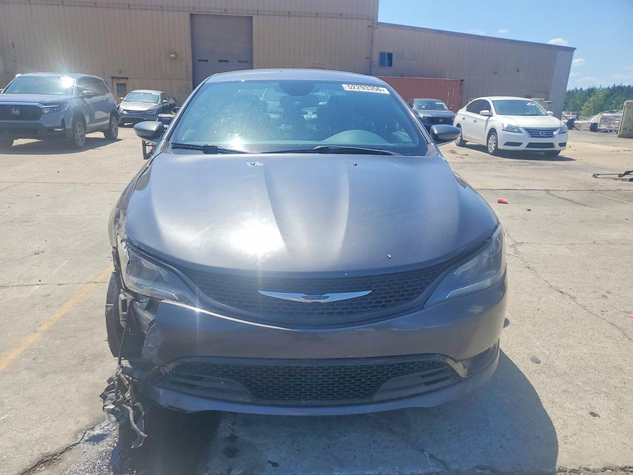 2015 CHRYSLER 200 S photo 9