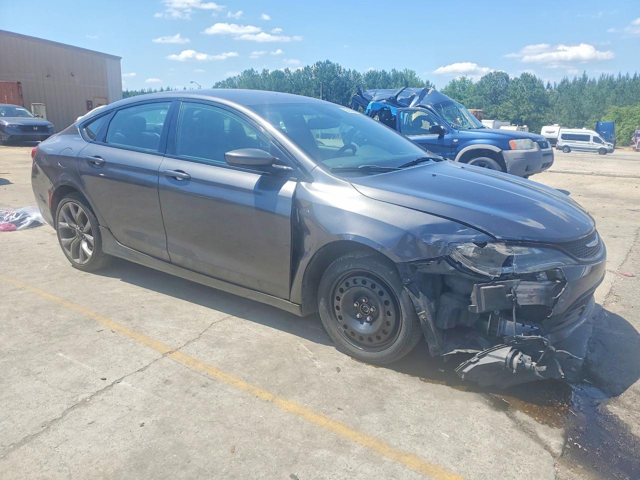 2015 CHRYSLER 200 S photo 7