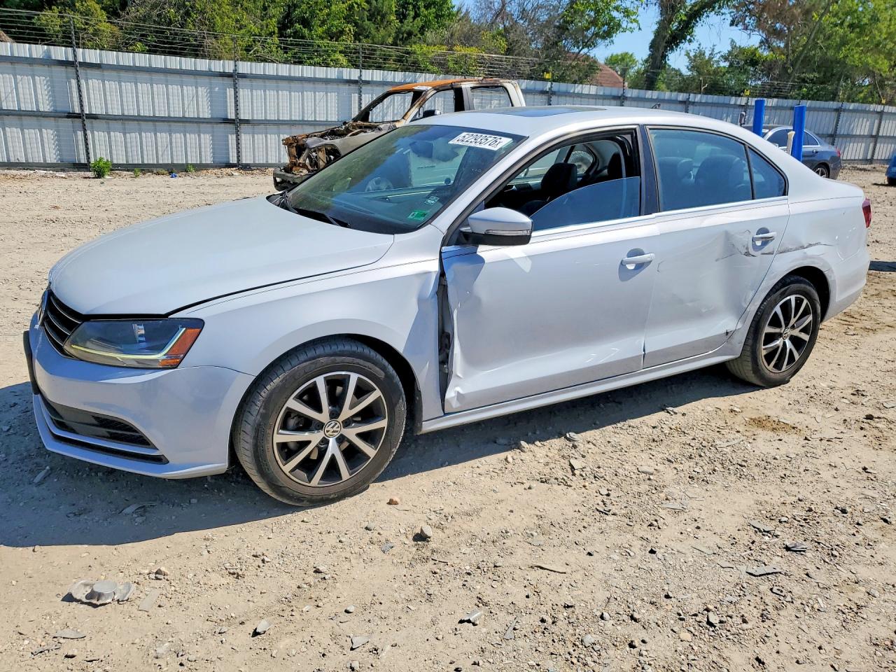 2017 VOLKSWAGEN JETTA