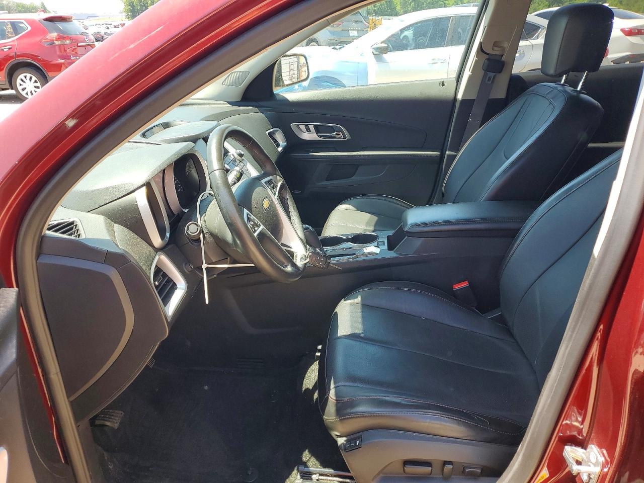 2017 CHEVROLET EQUINOX PREMIER photo 13