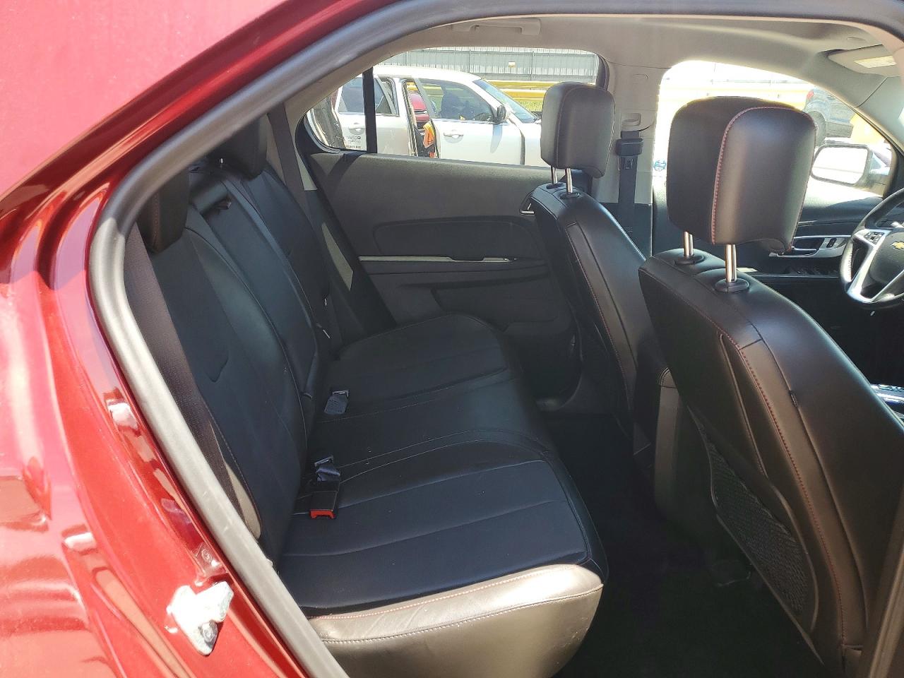 2017 CHEVROLET EQUINOX PREMIER photo 19