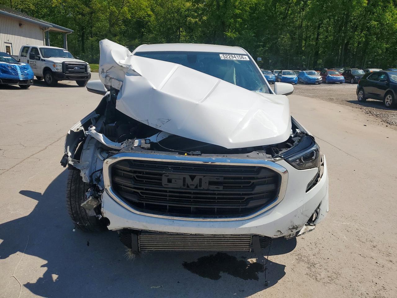 2018 GMC TERRAIN SLE photo 9