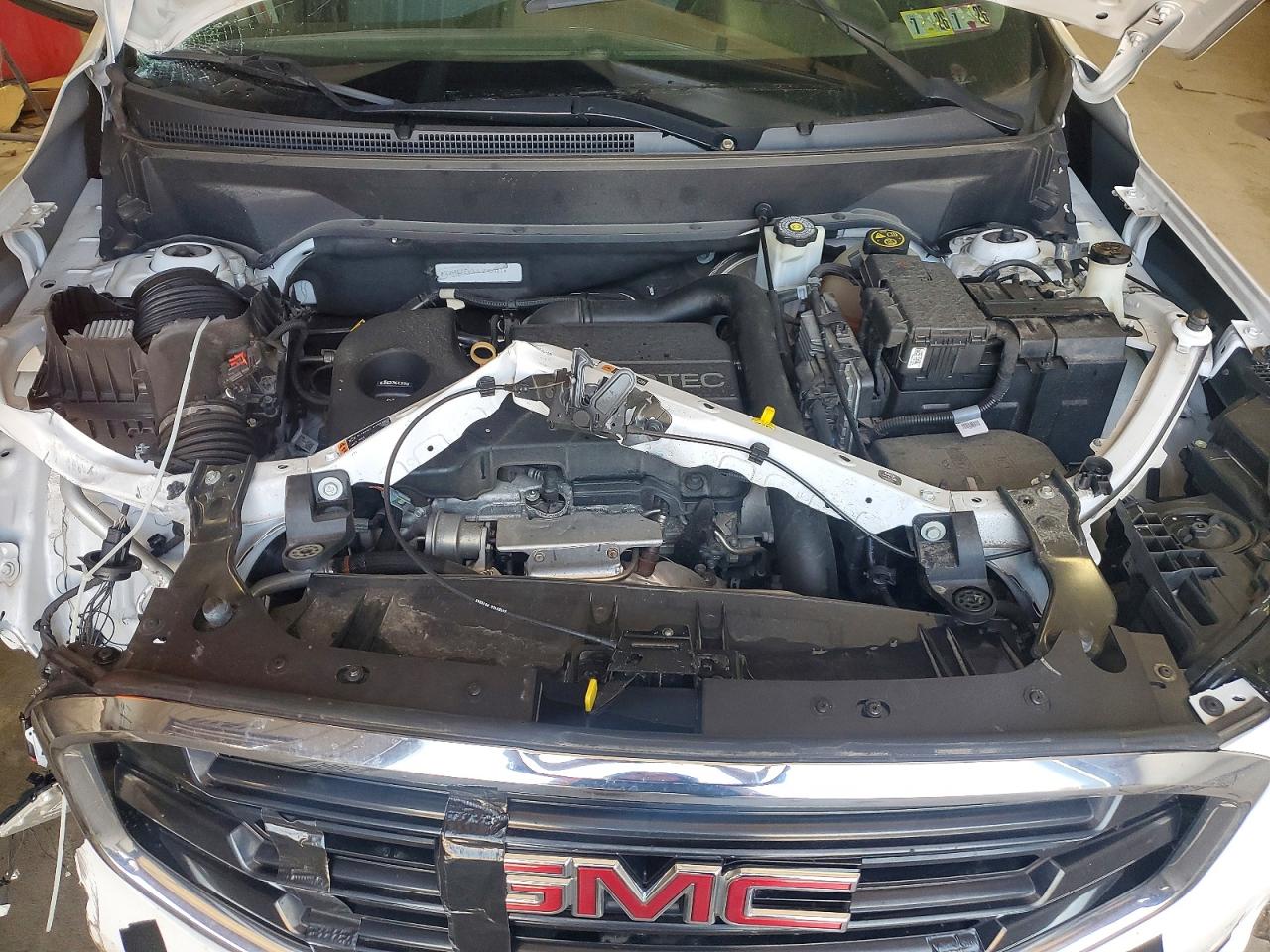 2018 GMC TERRAIN SLE photo 23
