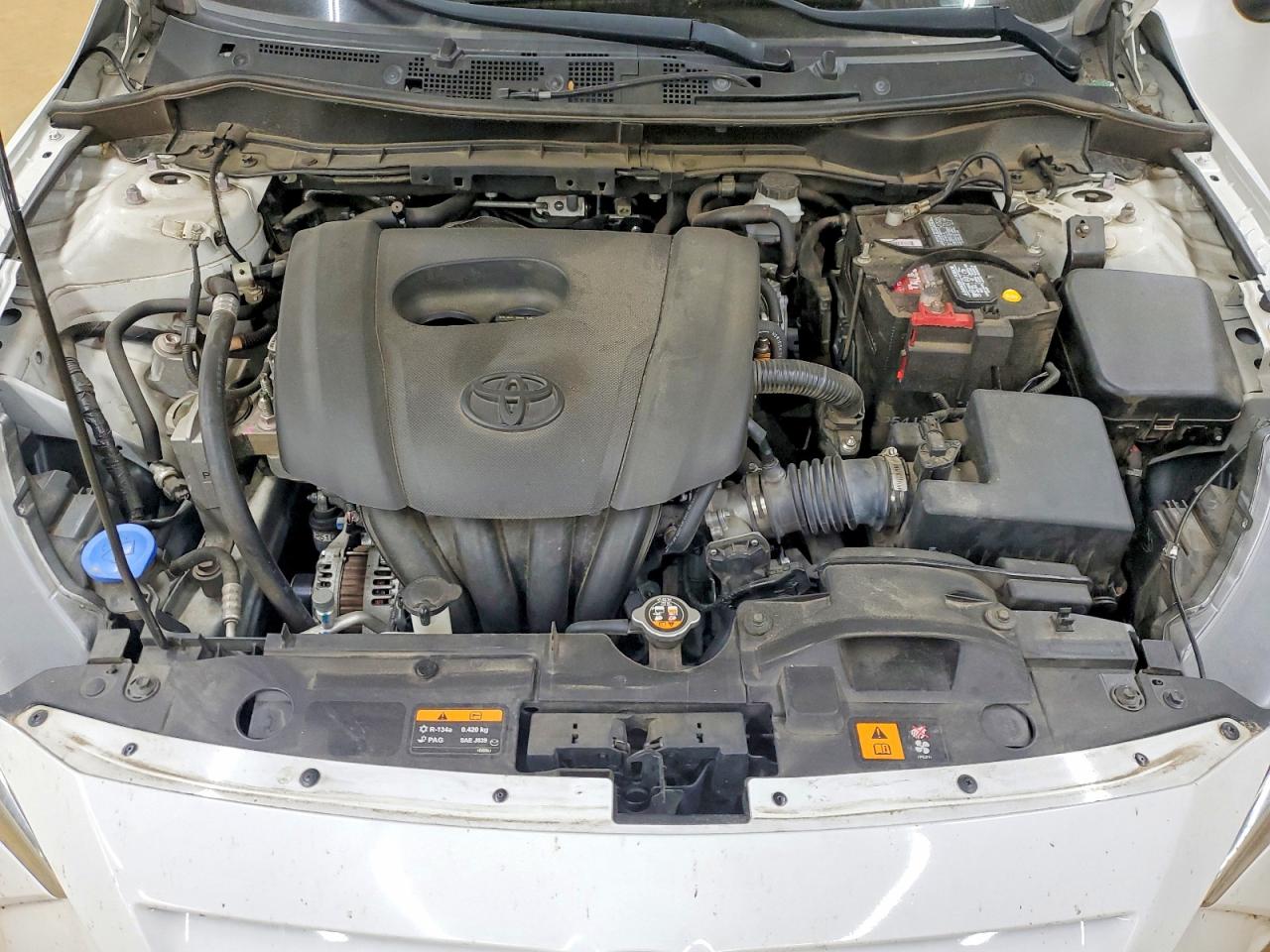 2019 TOYOTA YARIS LE photo 31
