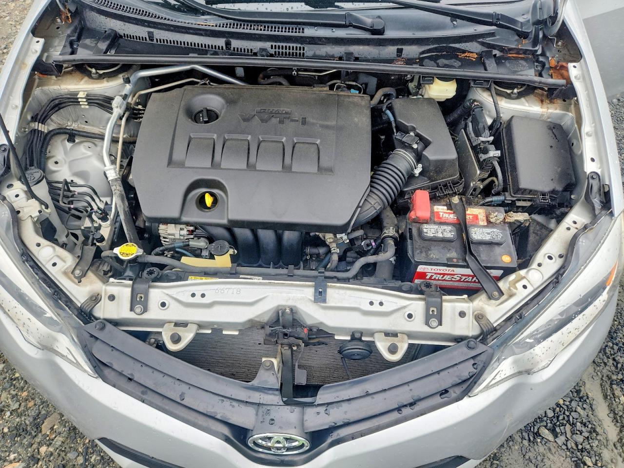 2015 TOYOTA COROLLA L photo 21