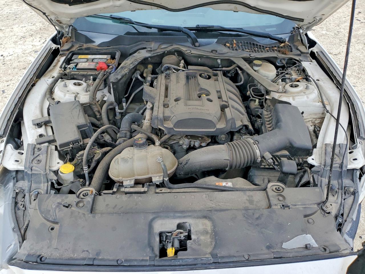 2017 FORD MUSTANG photo 21