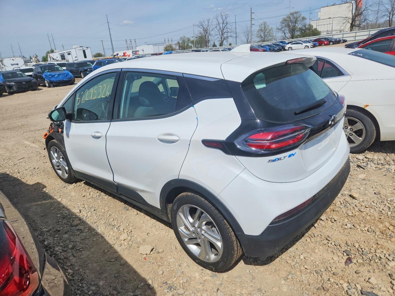 2023 CHEVROLET BOLT EV 1LT photo 3