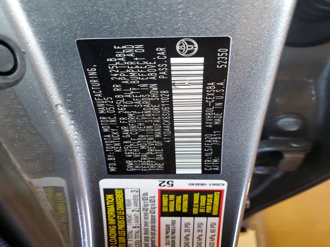2025 TOYOTA CAMRY SE photo 25