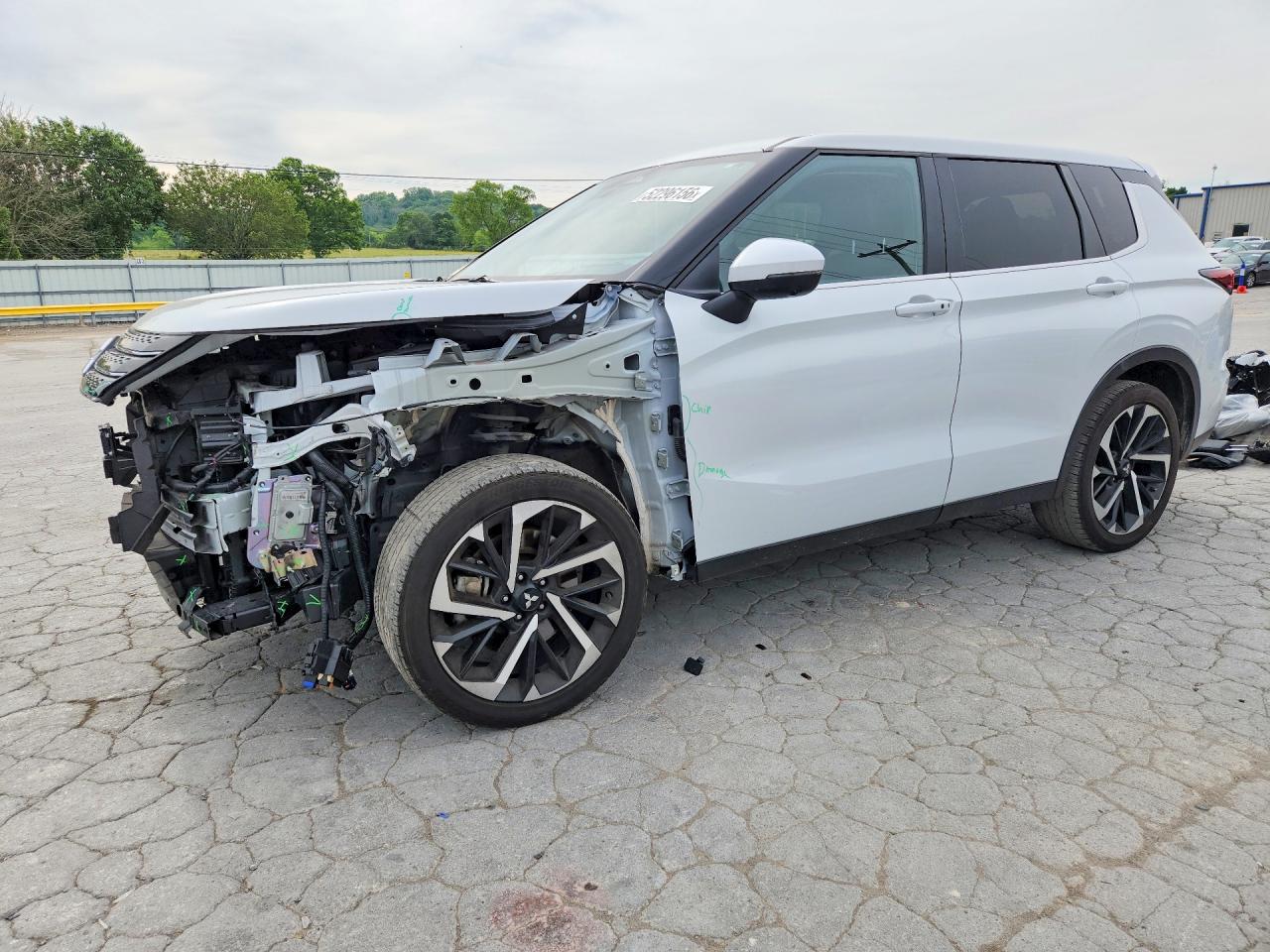 2024 MITSUBISHI OUTLANDER