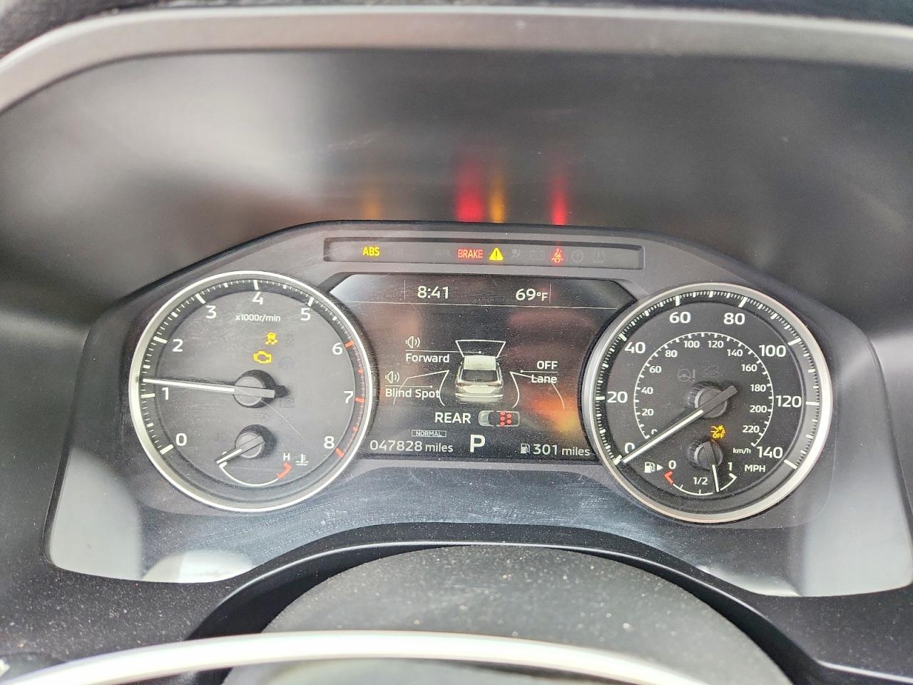 2024 MITSUBISHI OUTLANDER SE photo 25