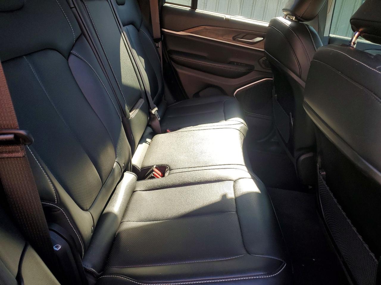 2023 JEEP GRAND CHEROKEE LIMITED photo 21
