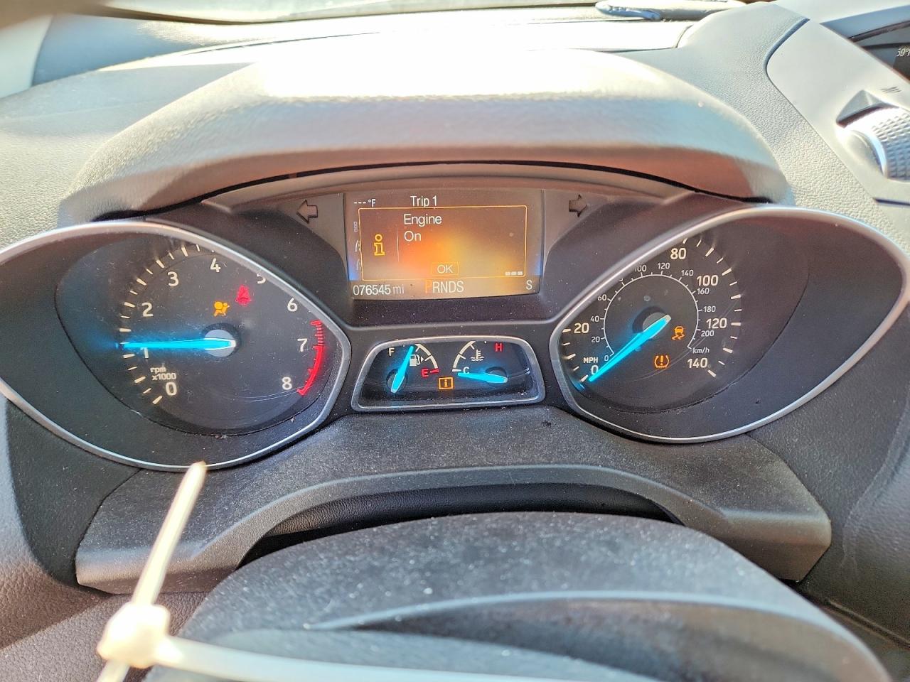 2017 FORD ESCAPE SE photo 9