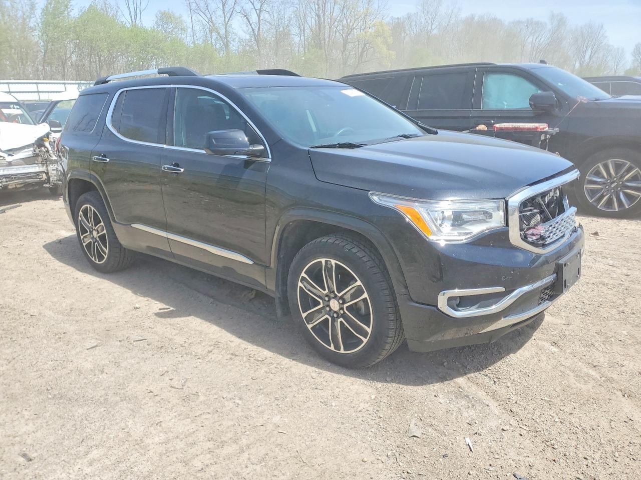 2017 GMC ACADIA DENALI photo 7