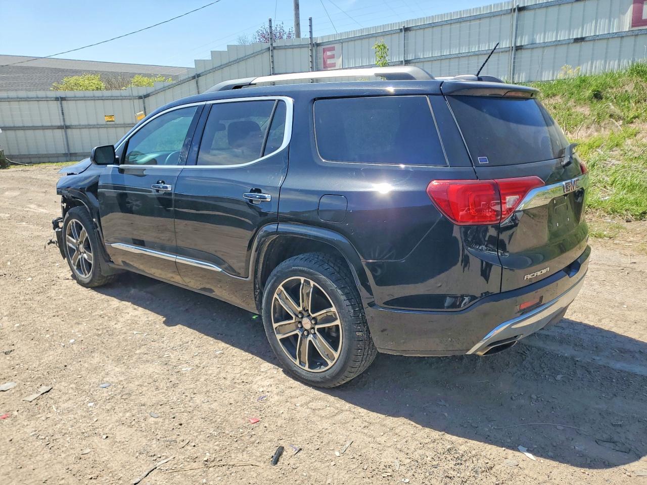 2017 GMC ACADIA DENALI photo 3