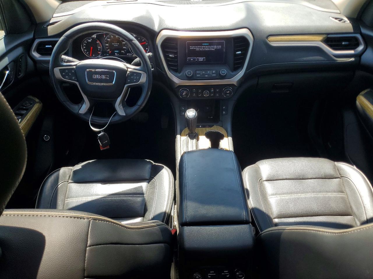 2017 GMC ACADIA DENALI photo 15
